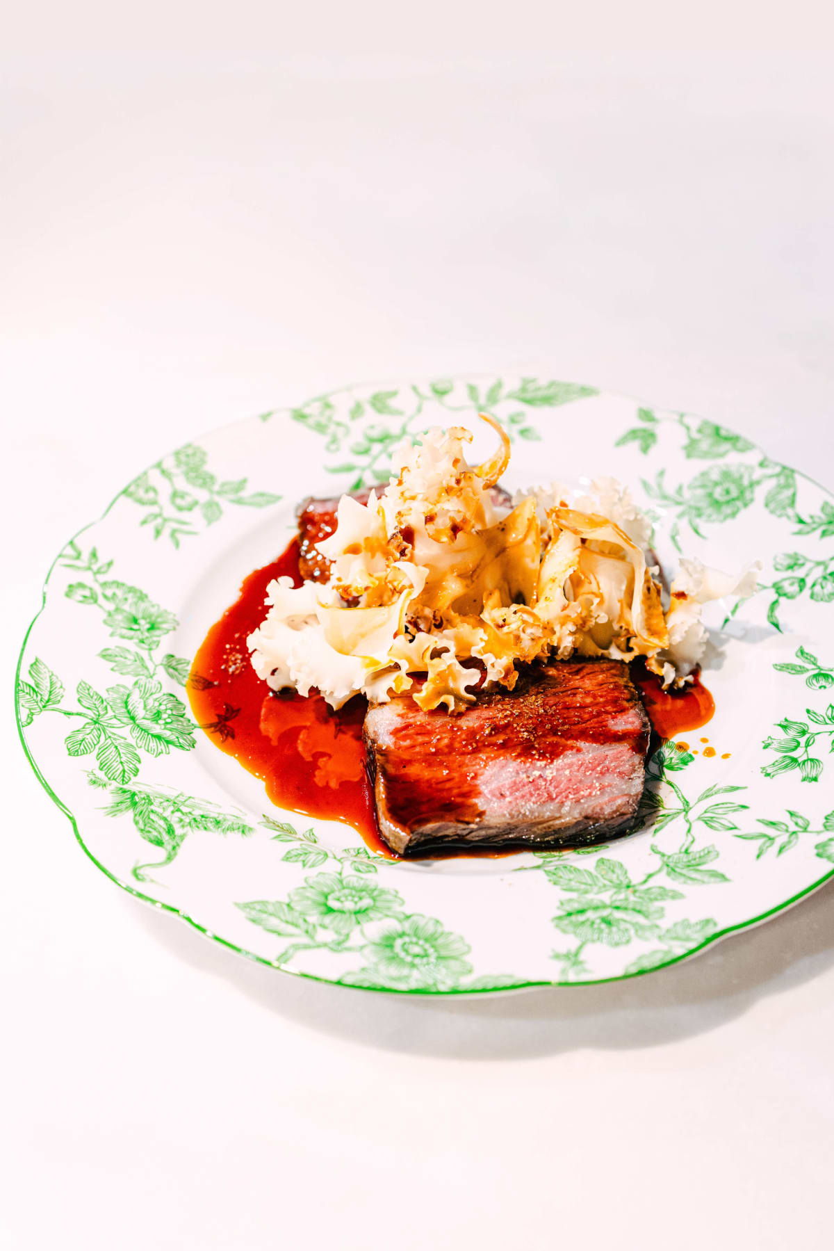 Bistronomy Notre, Seoul: the 1++ Hanwoo sirloin with mushrooms and jus de viande