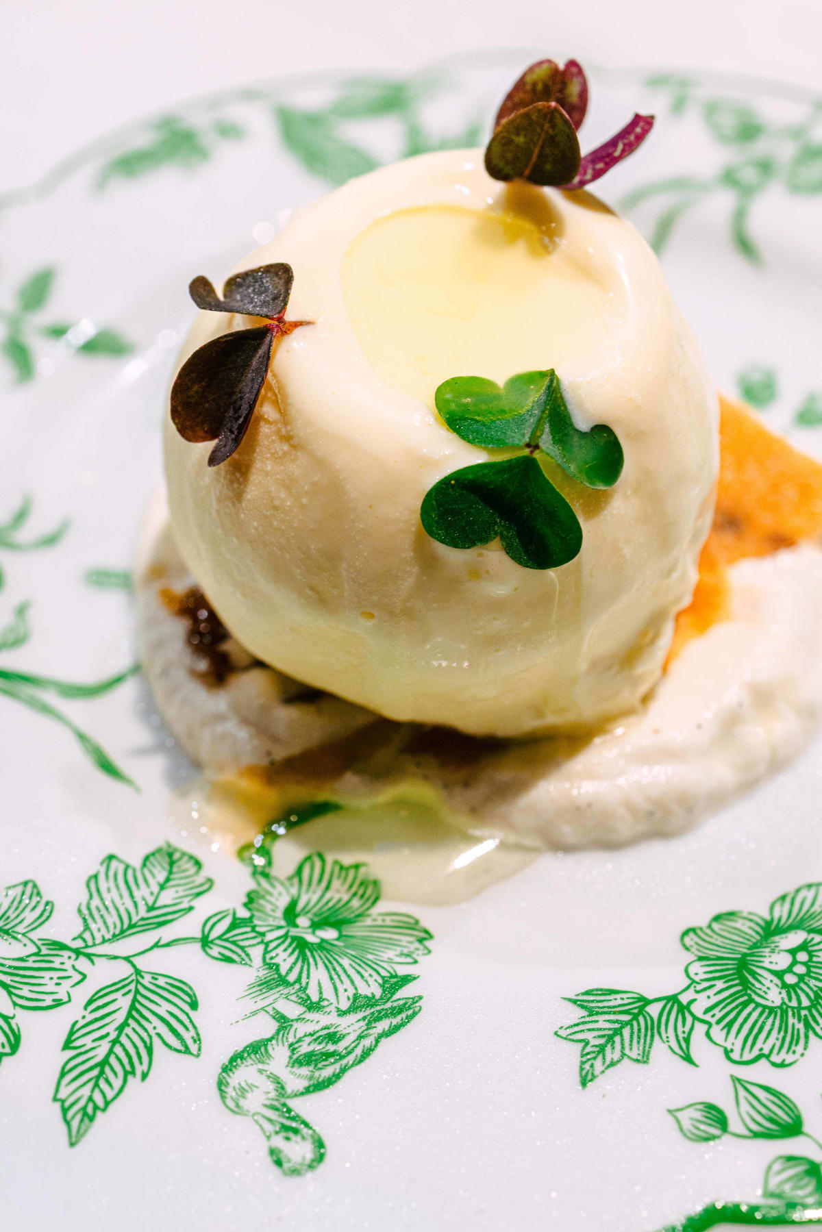 Bistronomy Notre, Seoul: the fig dessert with chantilly and pailleté feuilletine