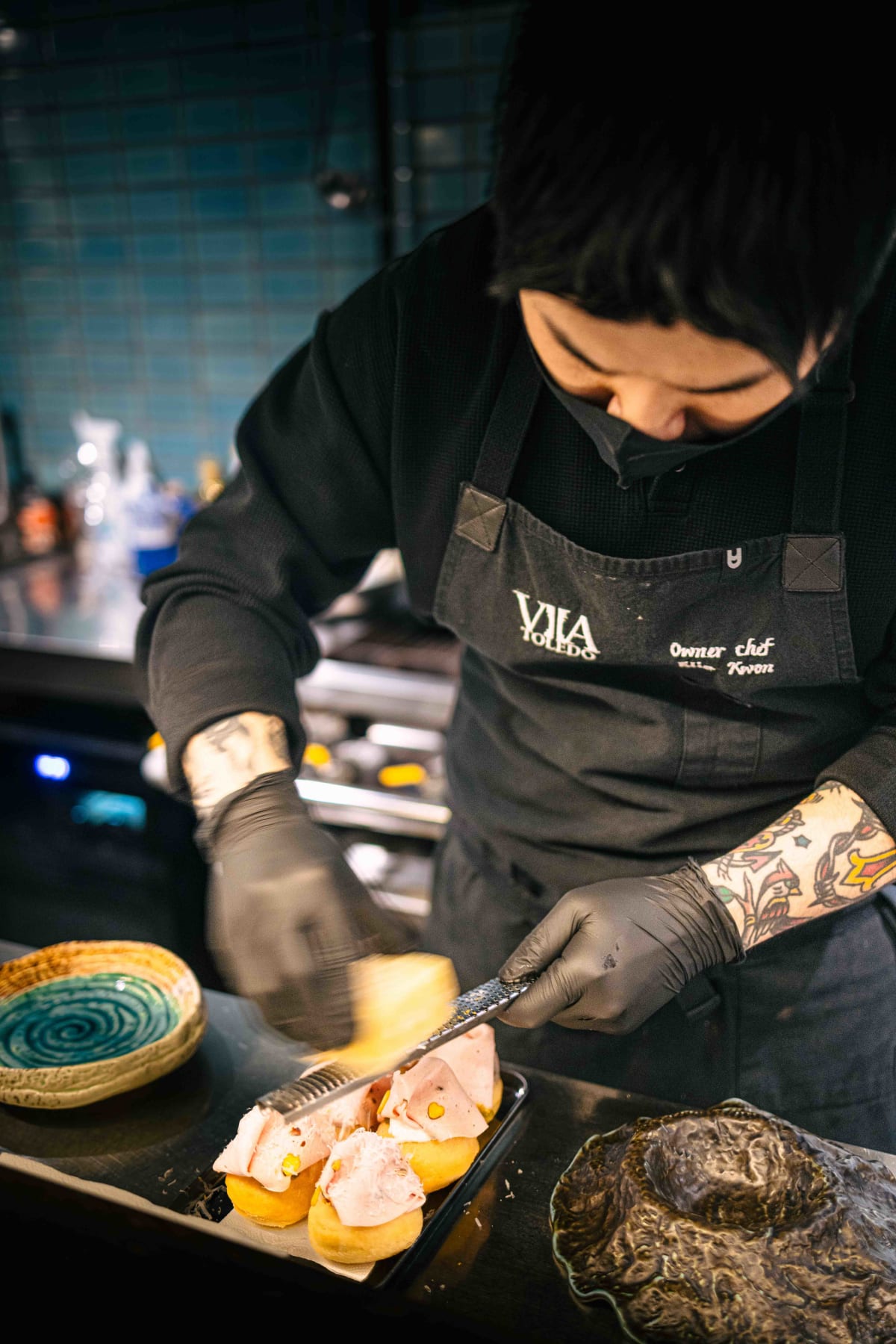 Via Toledo, Seoul: the chef preparing the pizza fritta