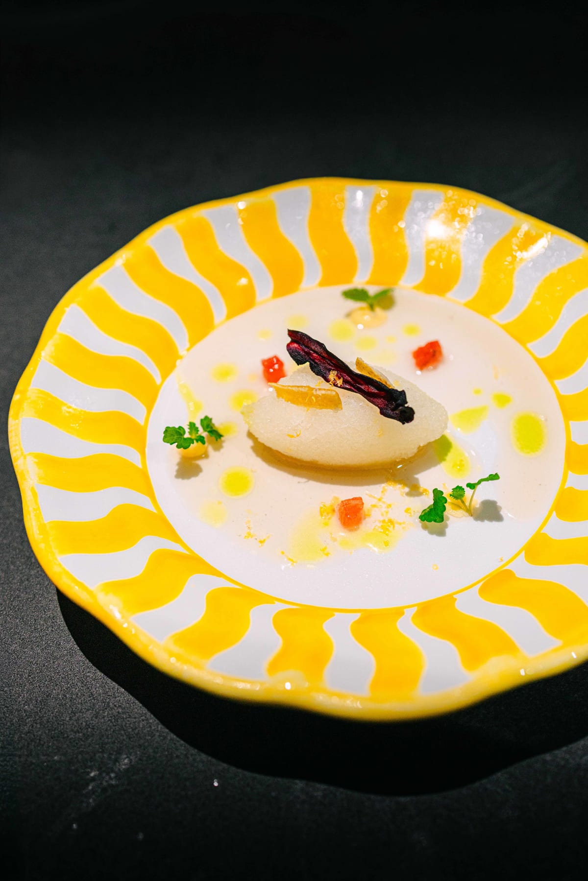 Ristorante Vesuvio, Seoul: a closer view of the lemon dessert