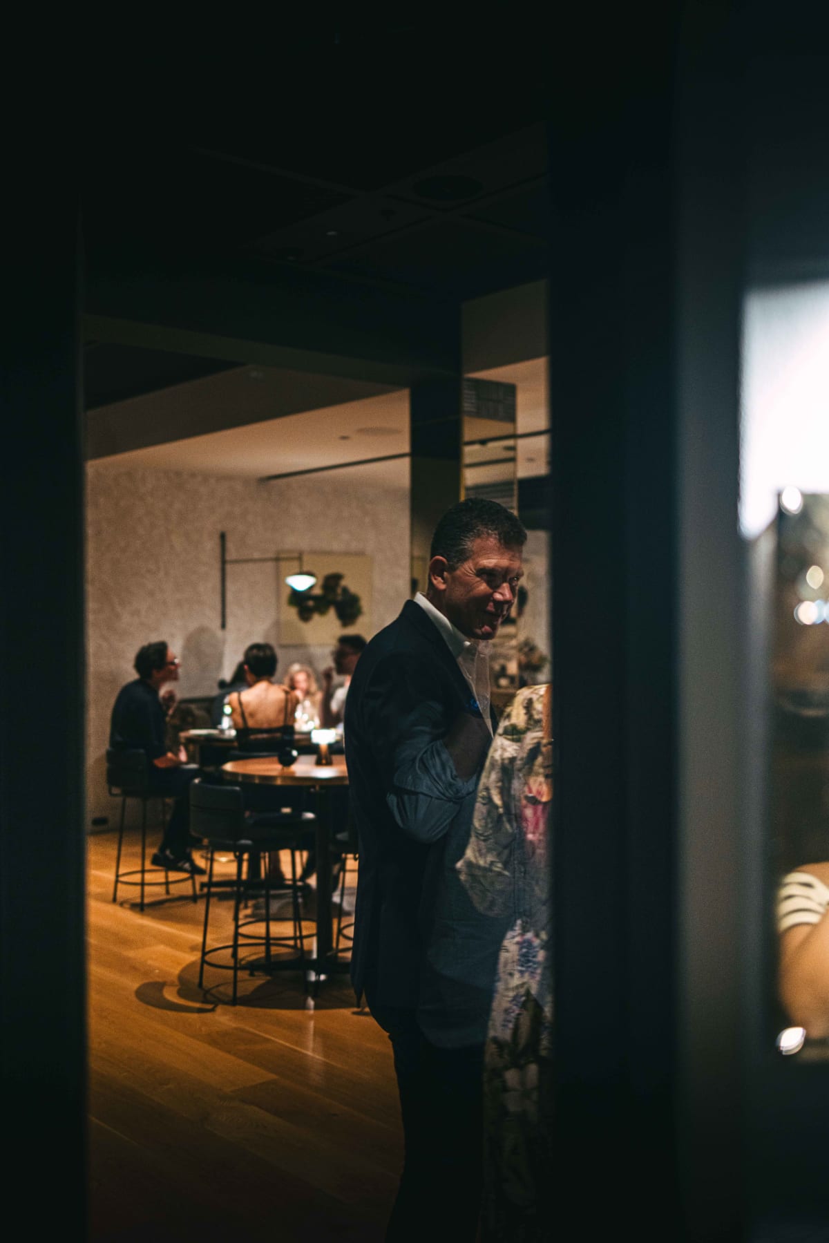 Saint Peter, Sydney: views inside the Grand National Hotel