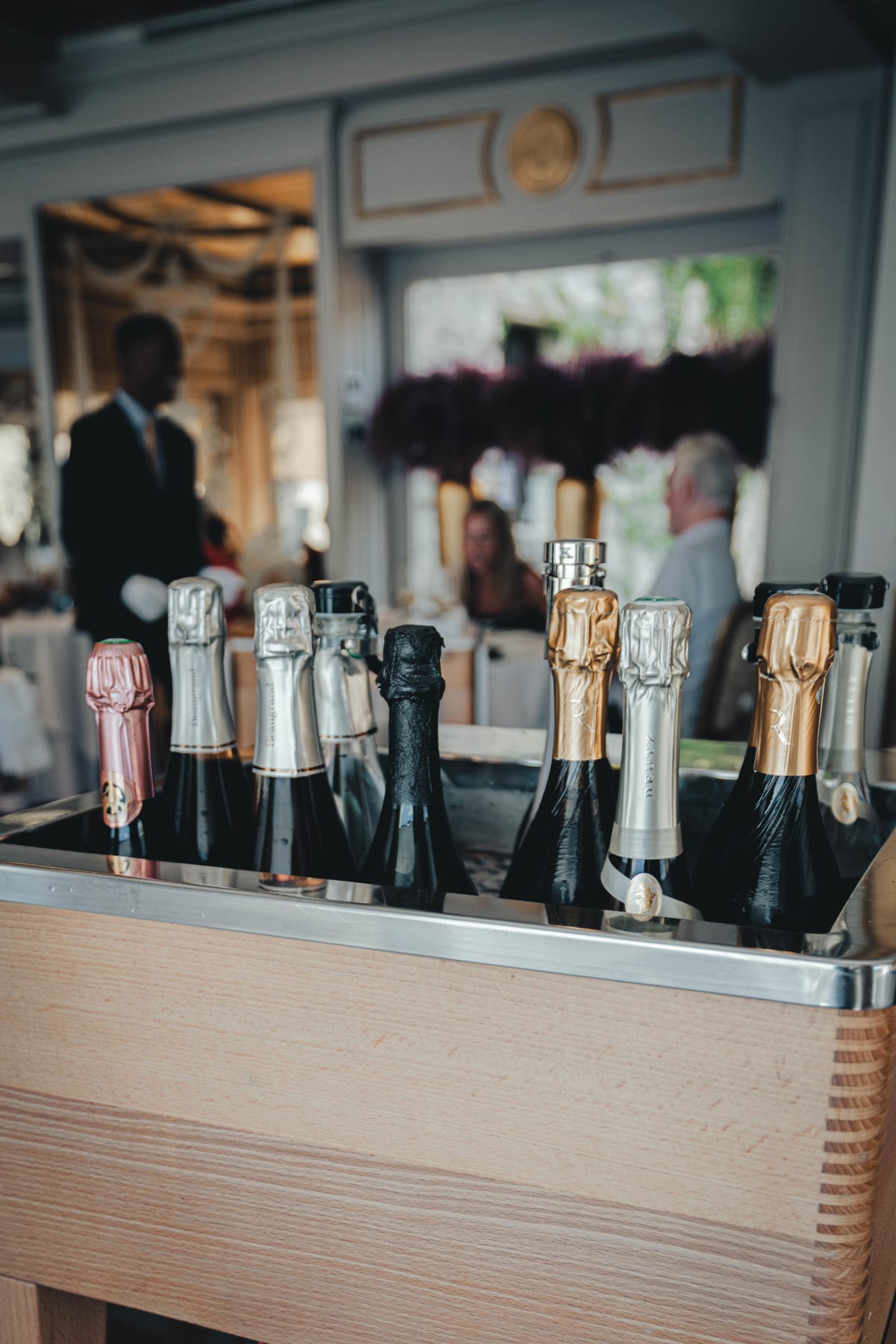 La Chèvre d'Or, Èze: another view of the champagne trolley