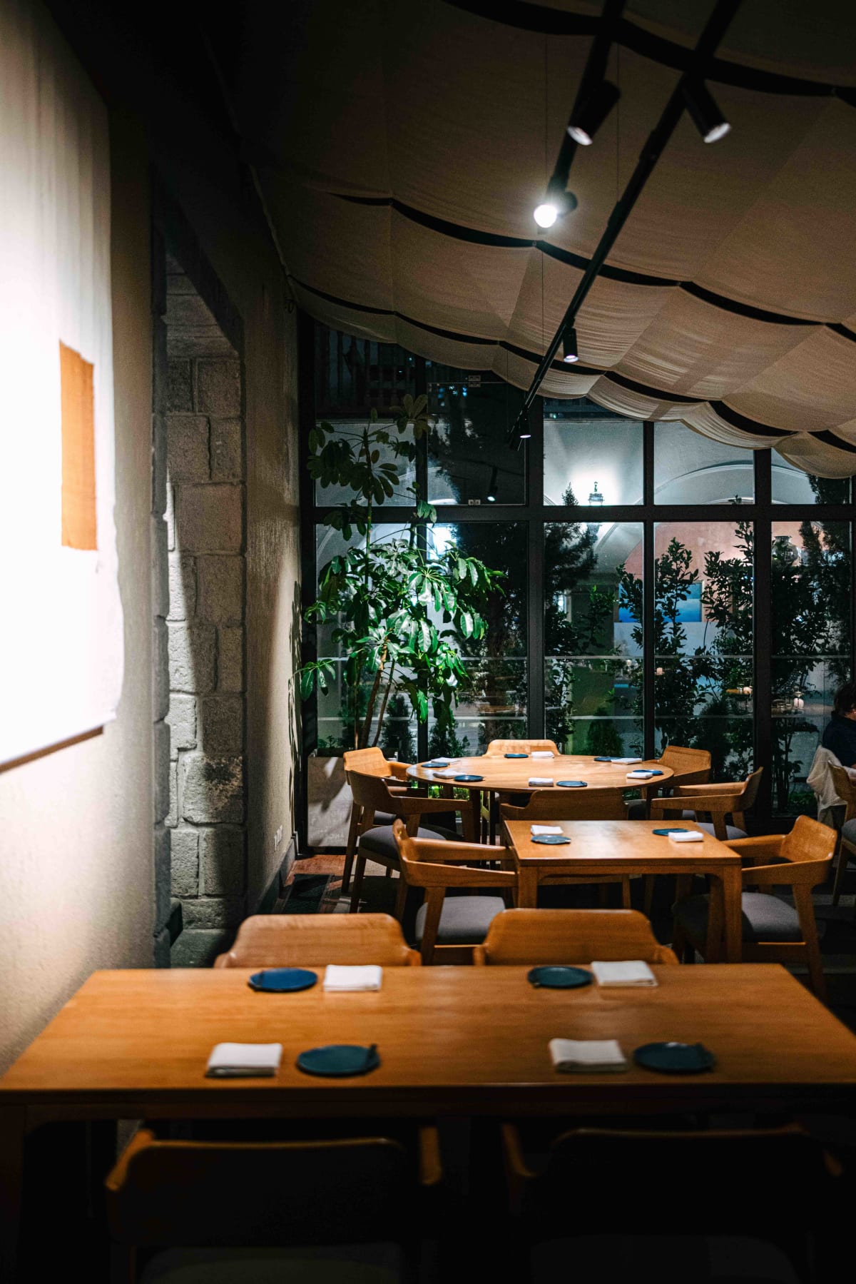 Mauka, Cusco: the table in the inner room