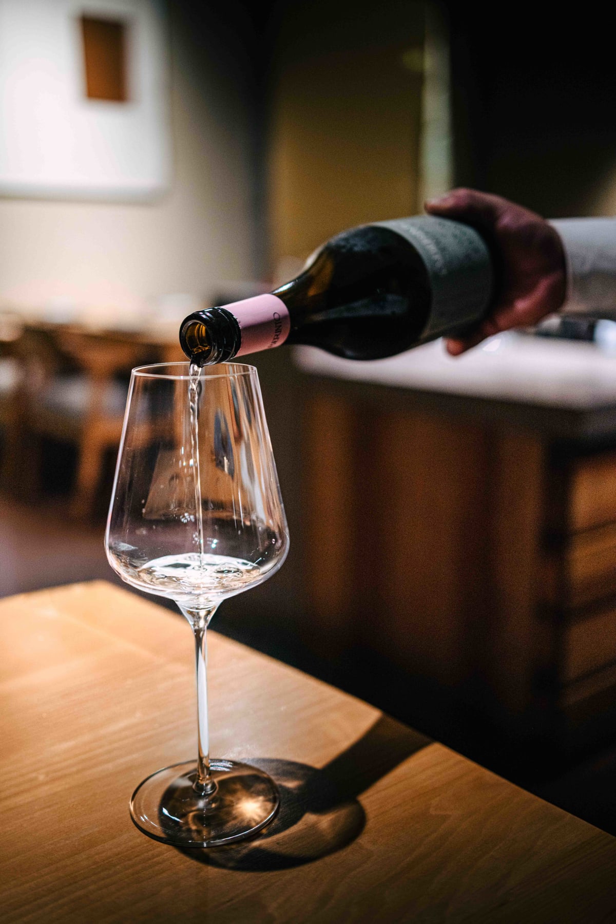 Mauka, Cusco: the Chilean white in the glass