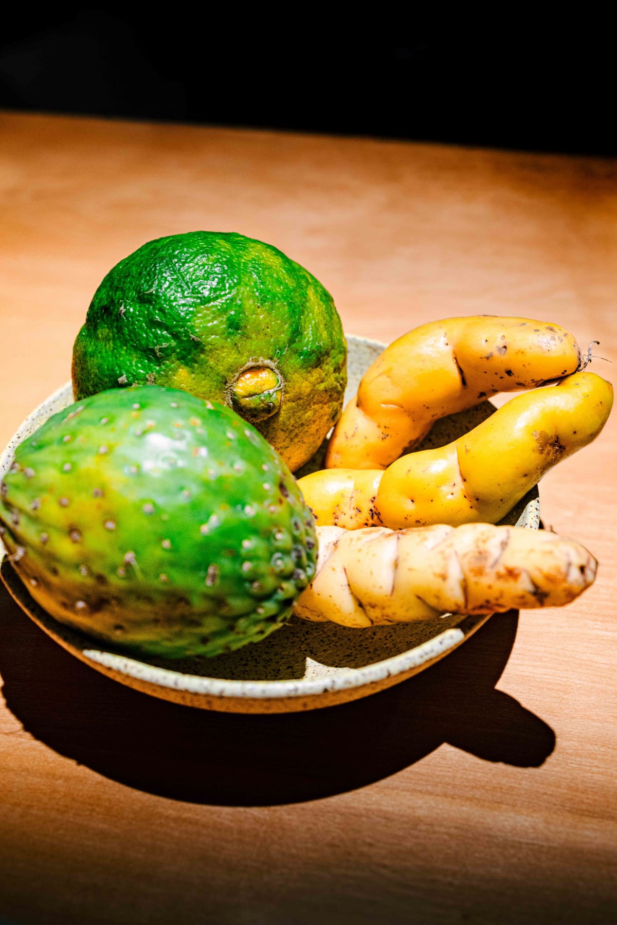 Mauka, Cusco: the ingredients brought to the table in a basket
