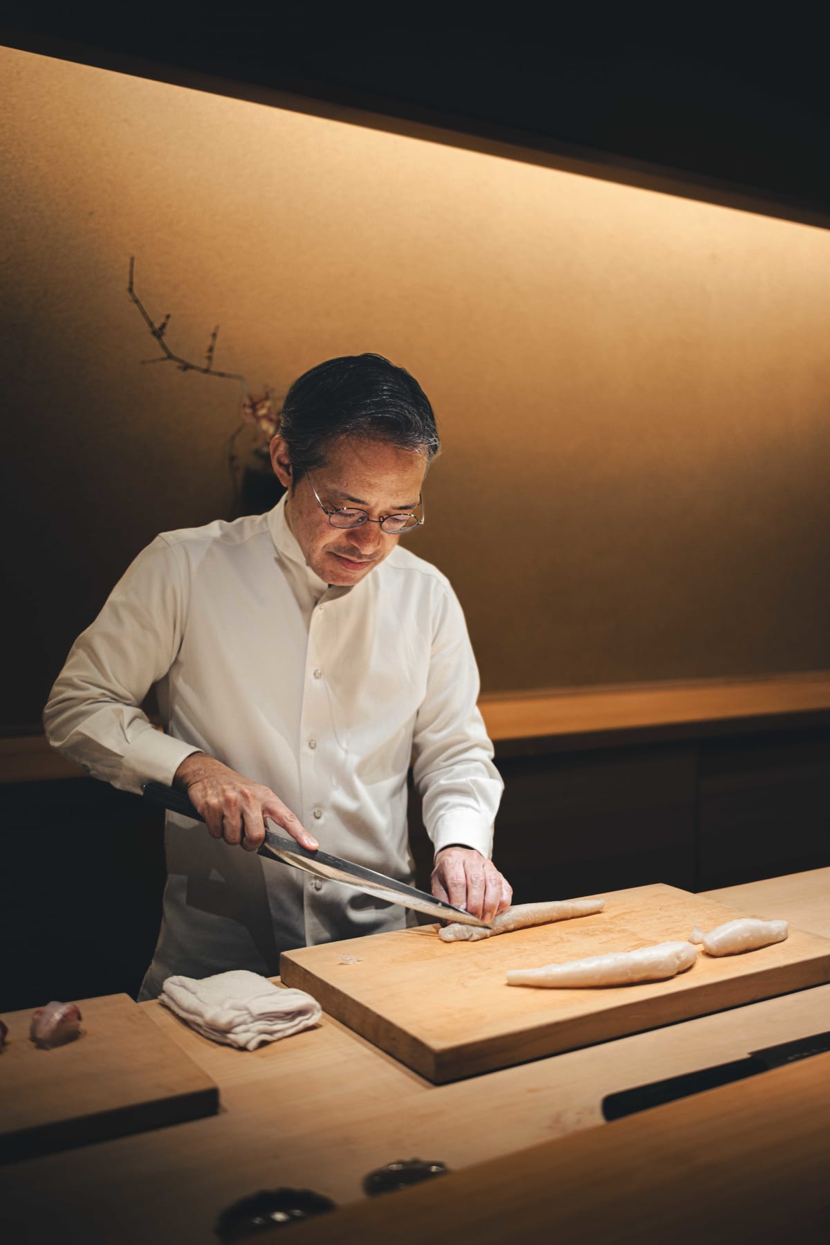 Myoujyaku, Tokyo: the taisho scoring the octopus