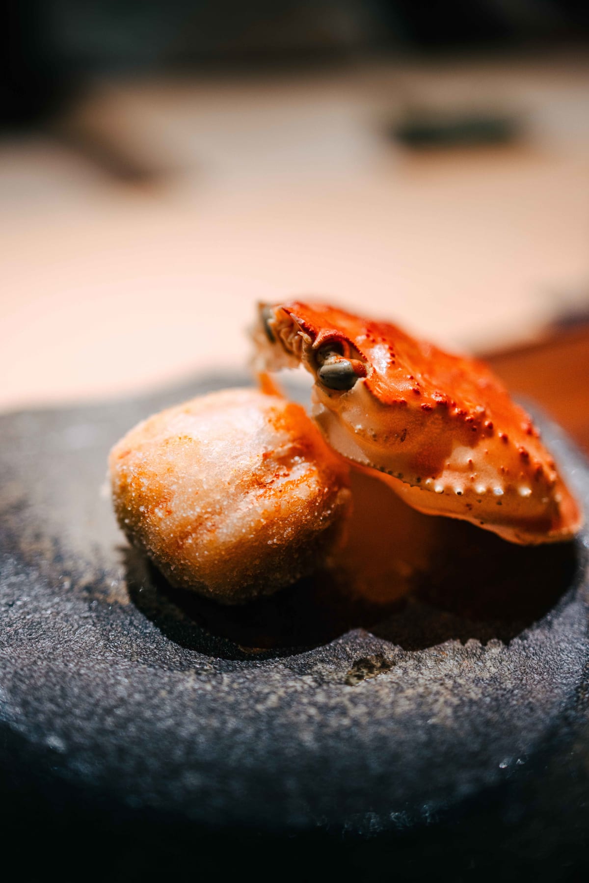 Myoujyaku, Tokyo: the crab dumpling cut open