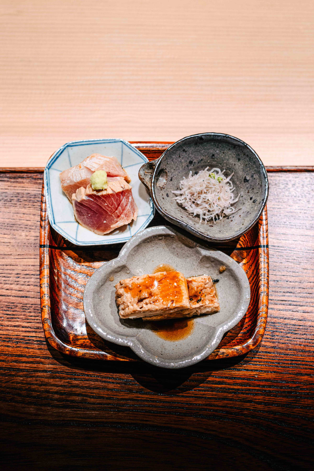 Myoujyaku, Tokyo: the conger eel, cured yellowtail and shirasu
