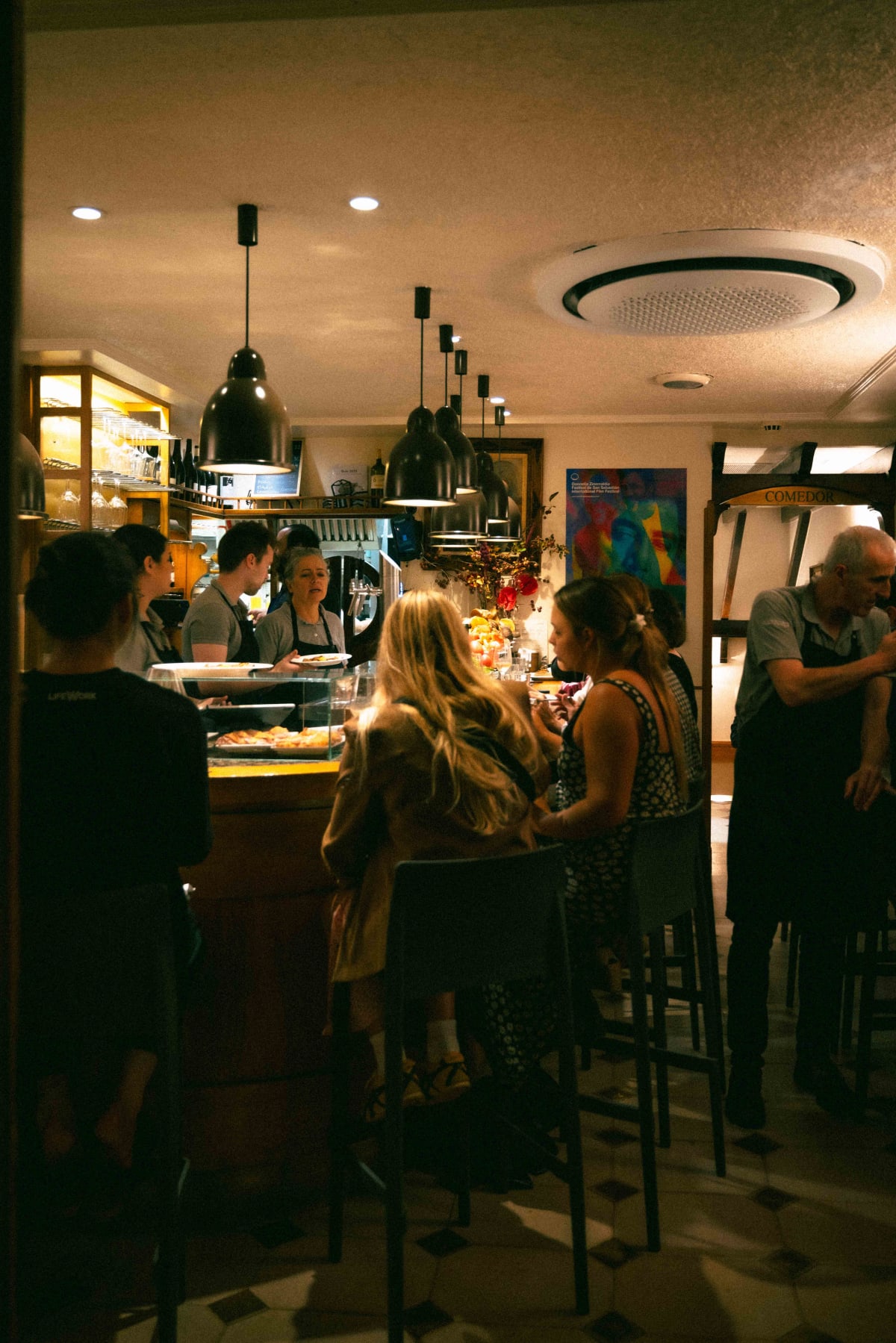 Ganbara, San Sebastián: inside the ground floor bar