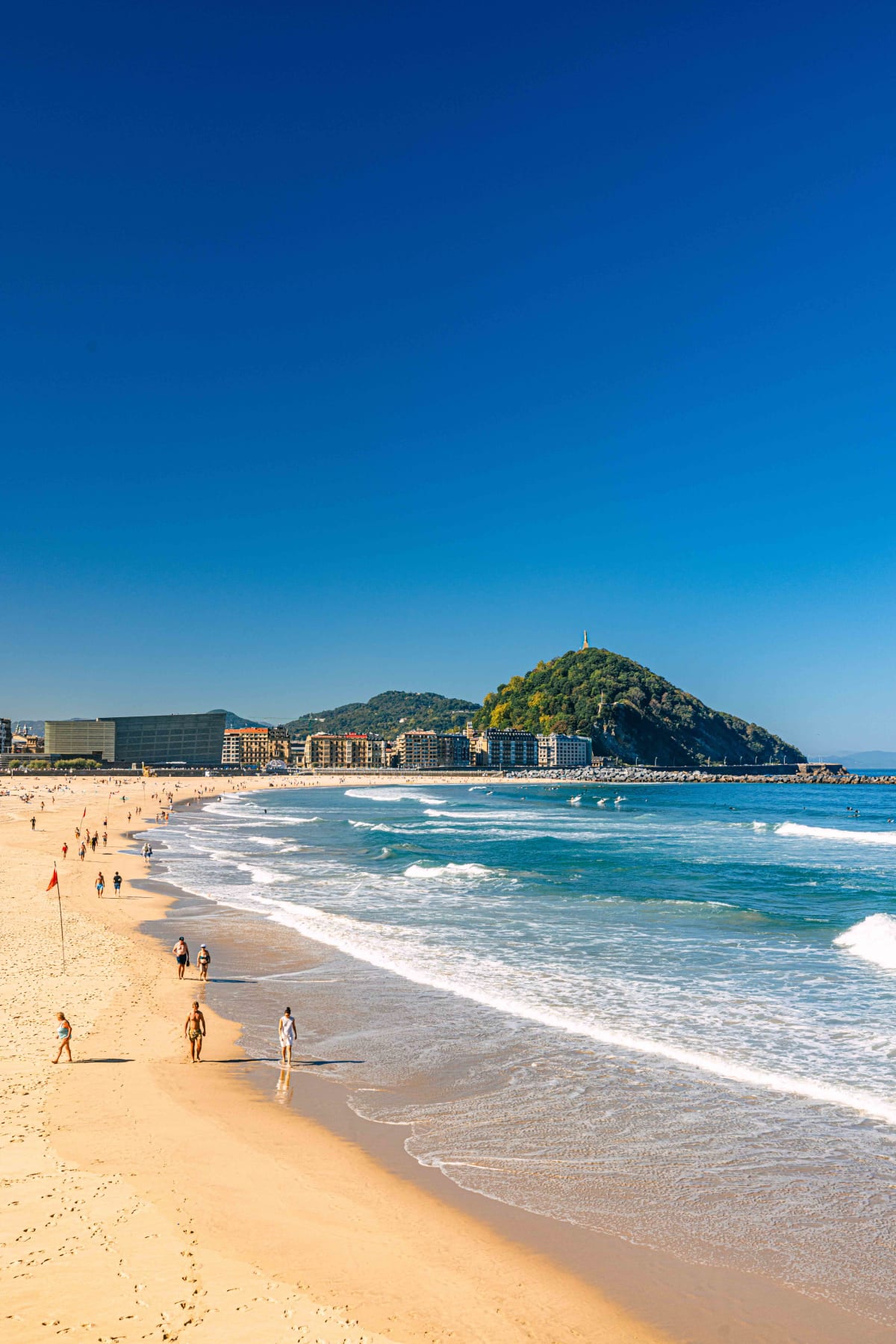 Ganbara, San Sebastián: Zurriola beach
