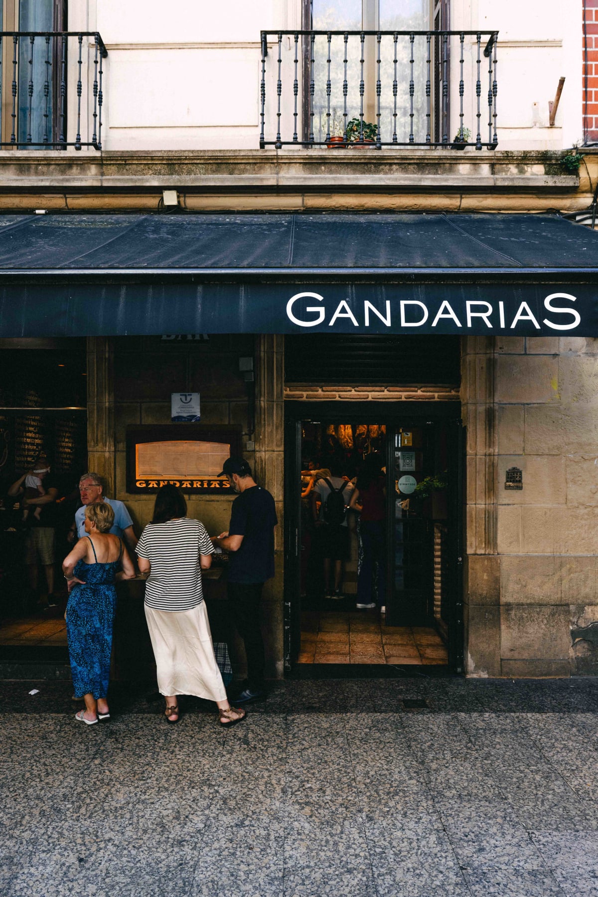 Ganbara, San Sebastián: outside Gandarias