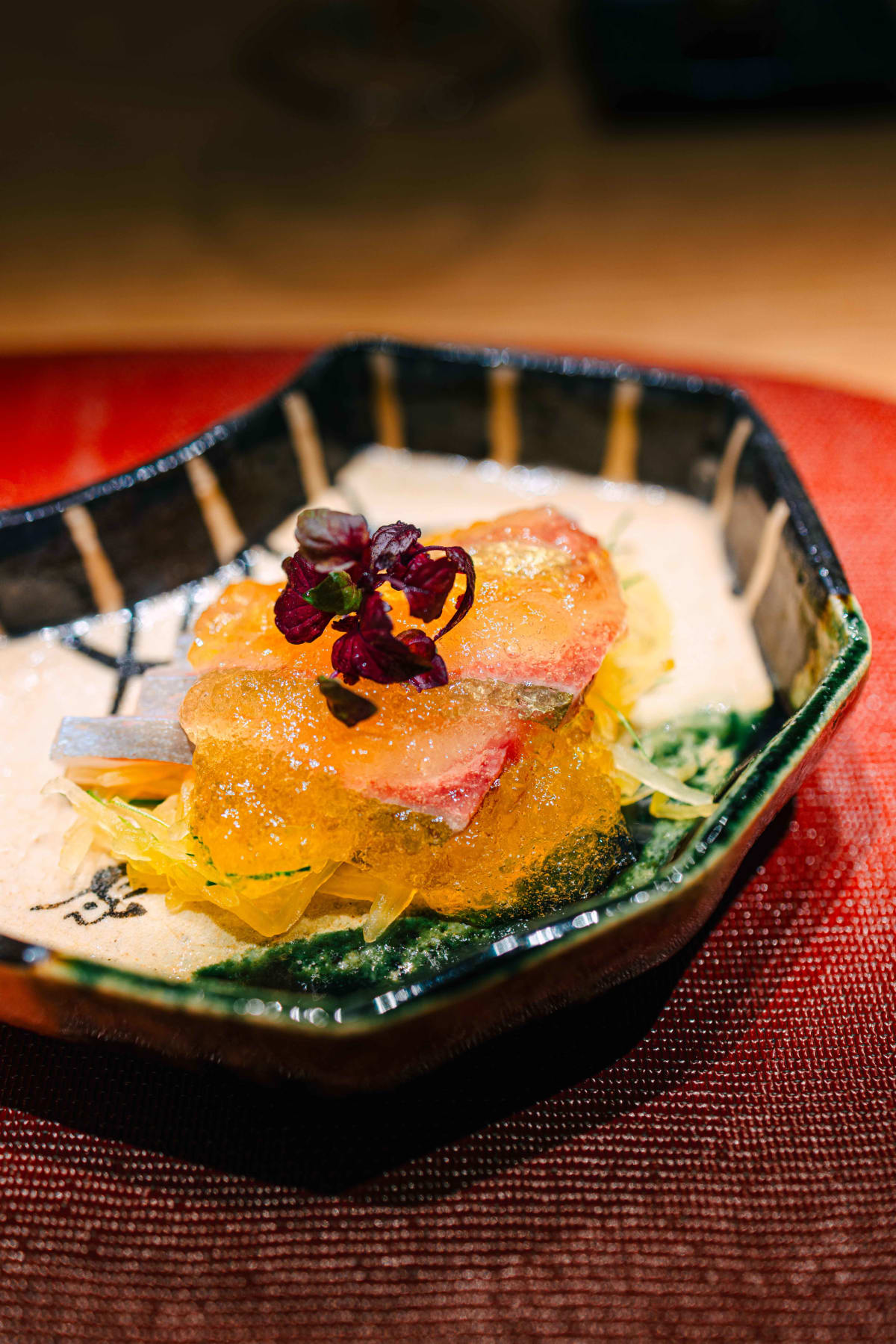 Mitou, Seoul: shima-aji with an acidic sauce