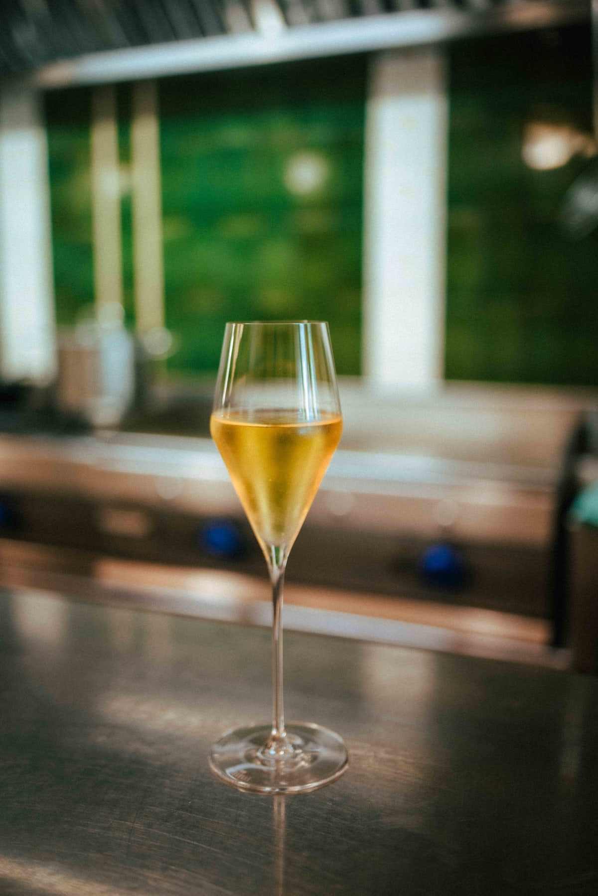 Ultramarinos Marín, Barcelona: a glass of Colet Tradicional