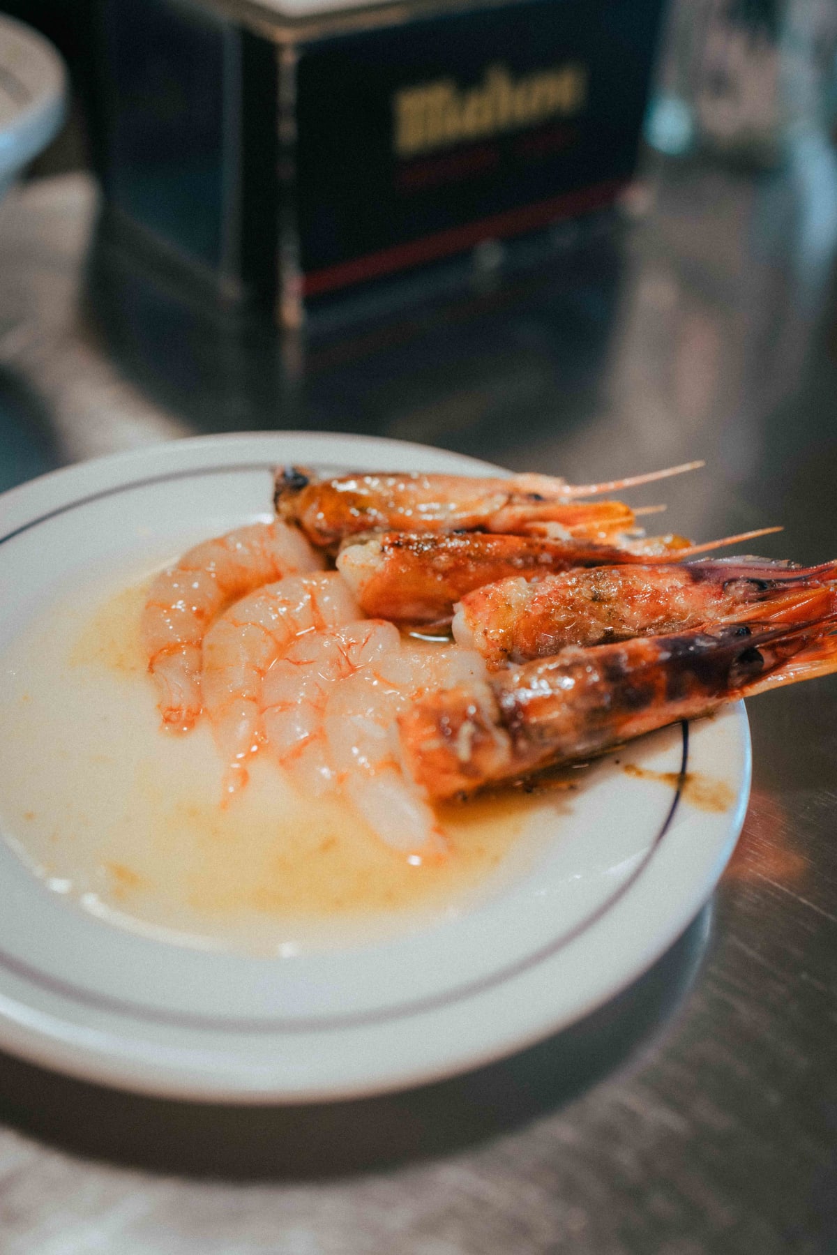 Ultramarinos Marín, Barcelona: another view of the gamba vermella