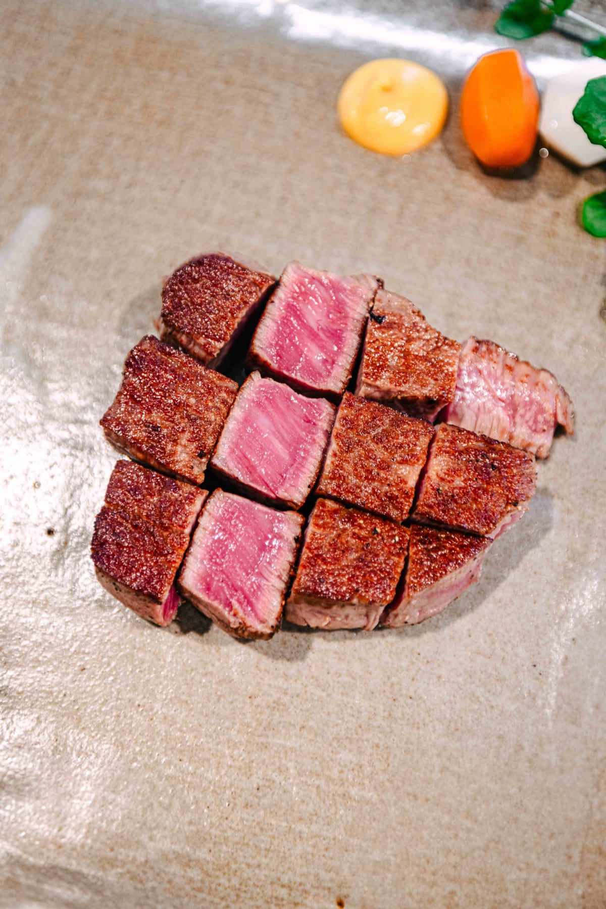 Kuishinbo Yamanaka, Kyoto: the fillet cut into twelve pieces