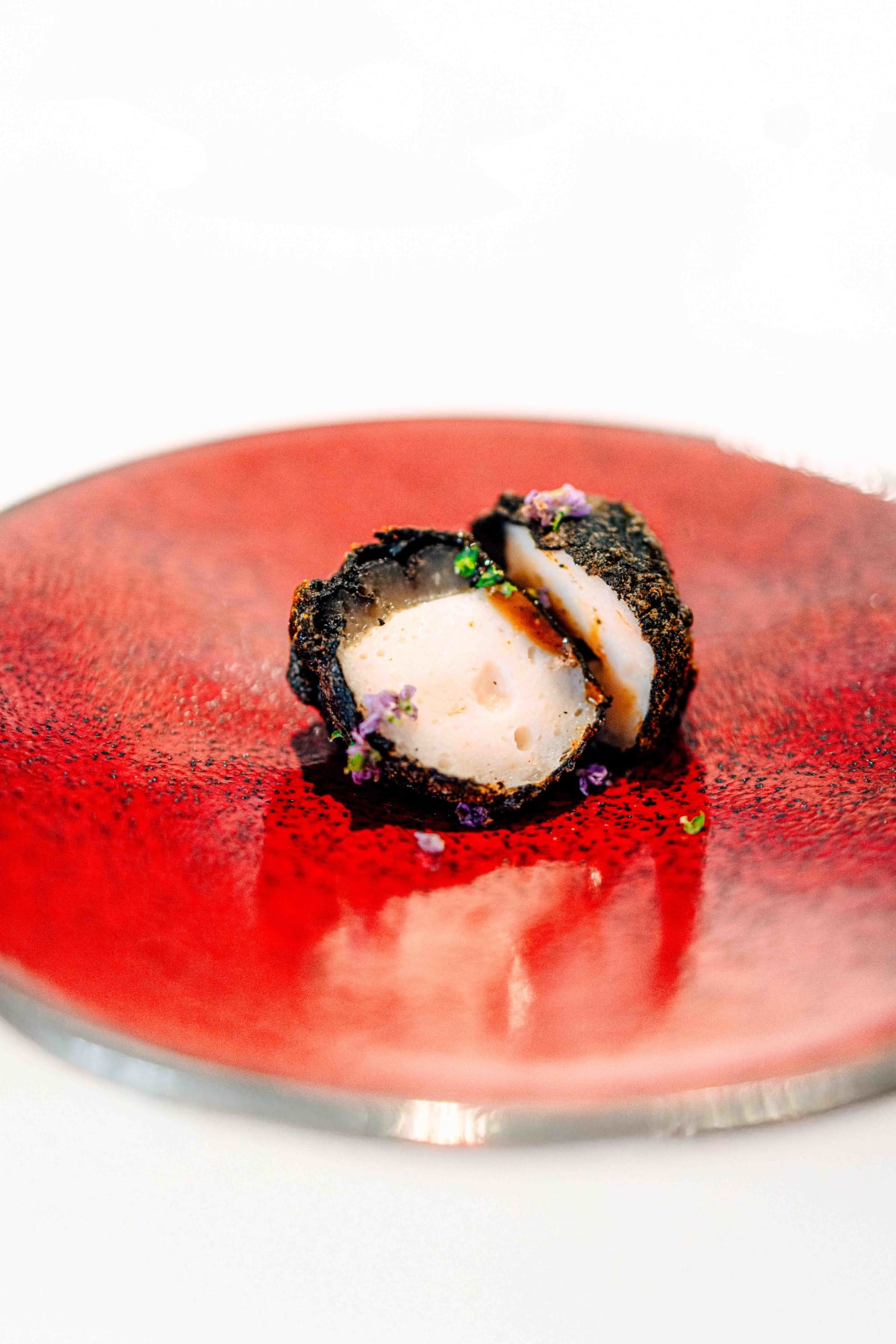 JEE, Hong Kong: the cut sea cucumber from another angle