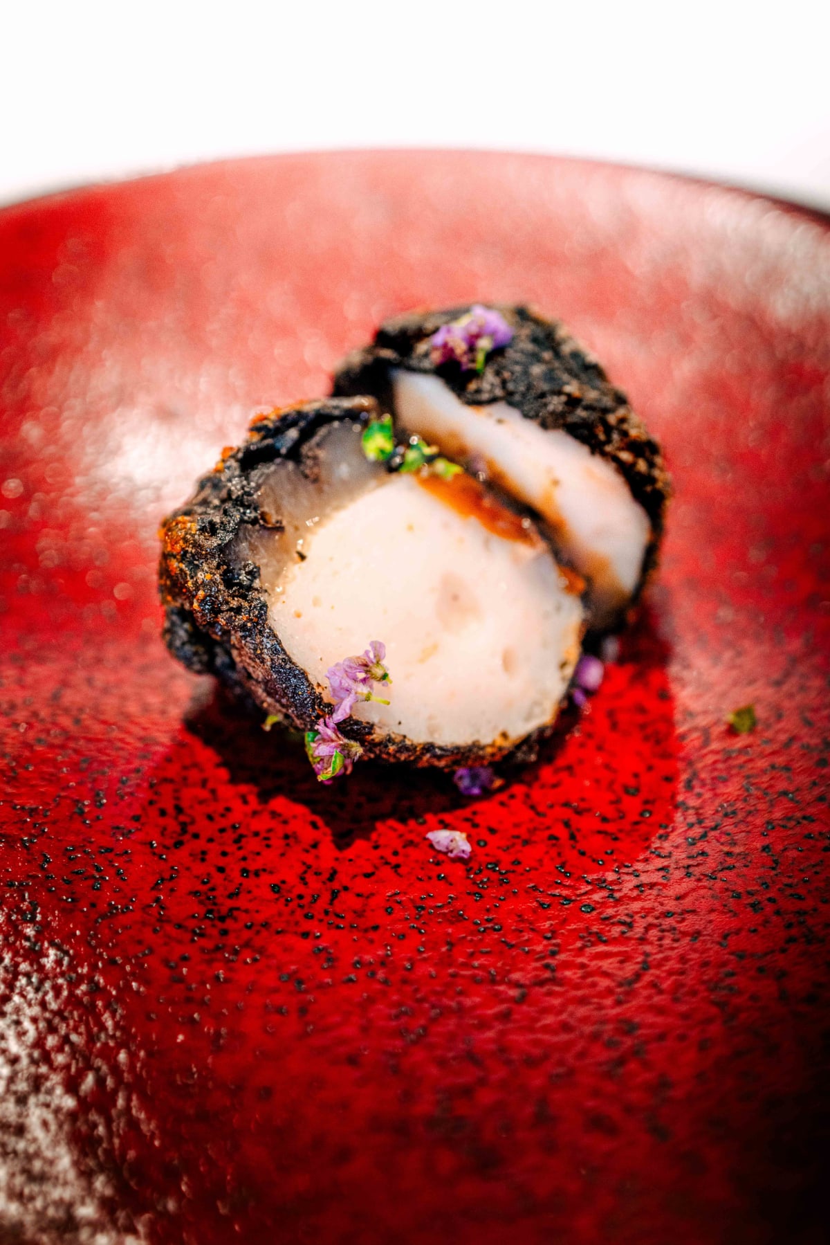 JEE, Hong Kong: the crust, sea cucumber and shrimp mousse in cross section