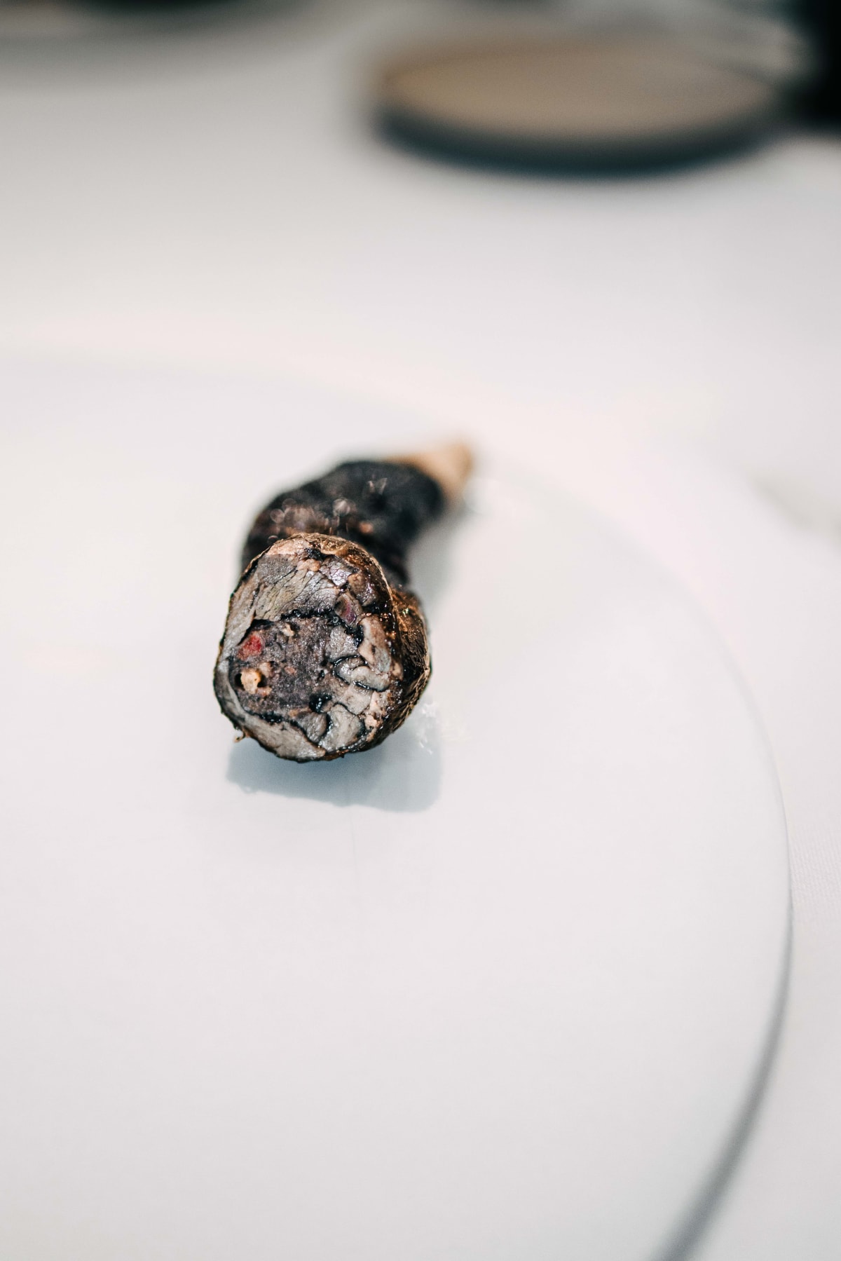 JEE, Hong Kong: the stuffed leg cut through, showing the minced meat and sausage filling