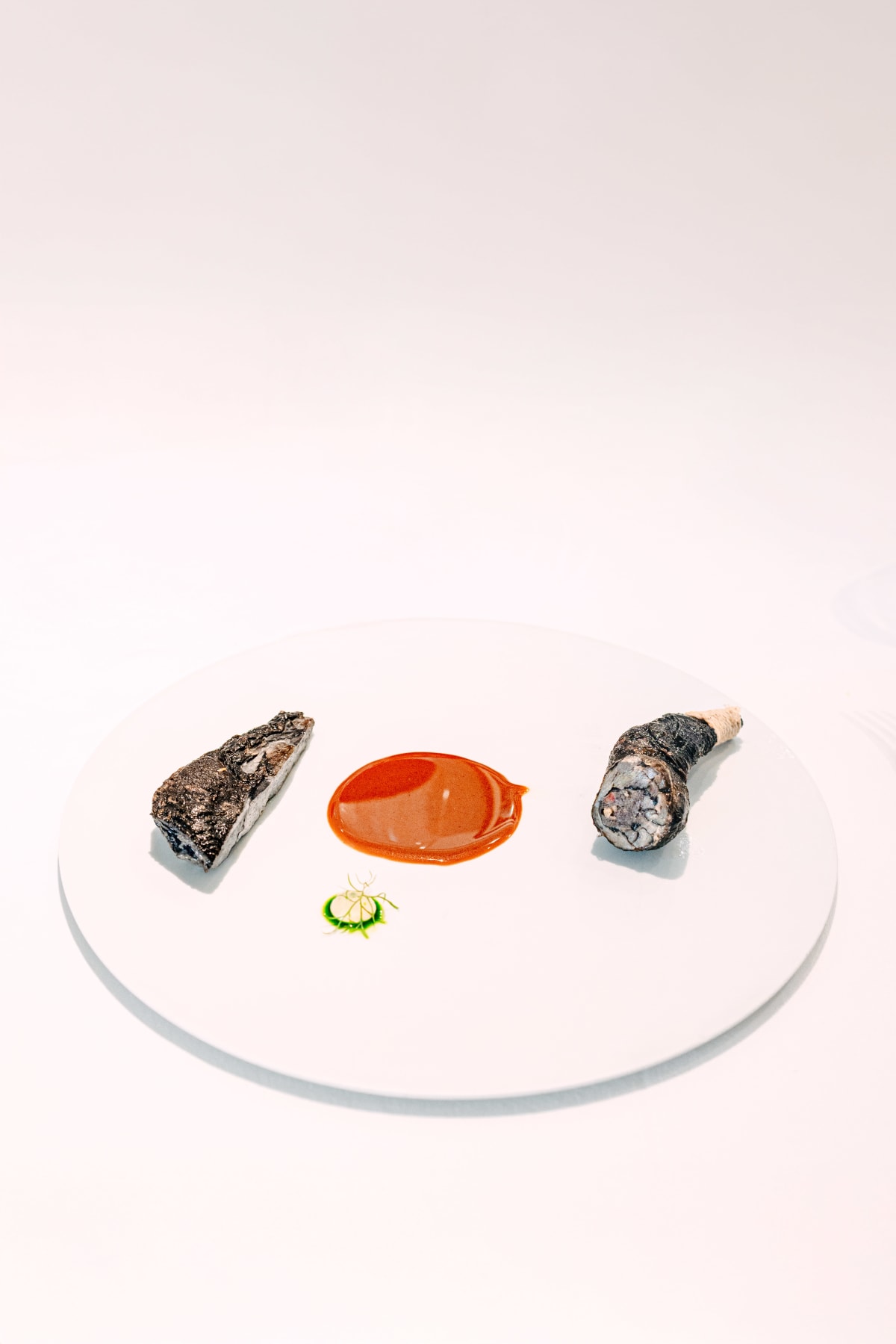 JEE, Hong Kong: the finished plate of breast, Moutai sauce and stuffed leg