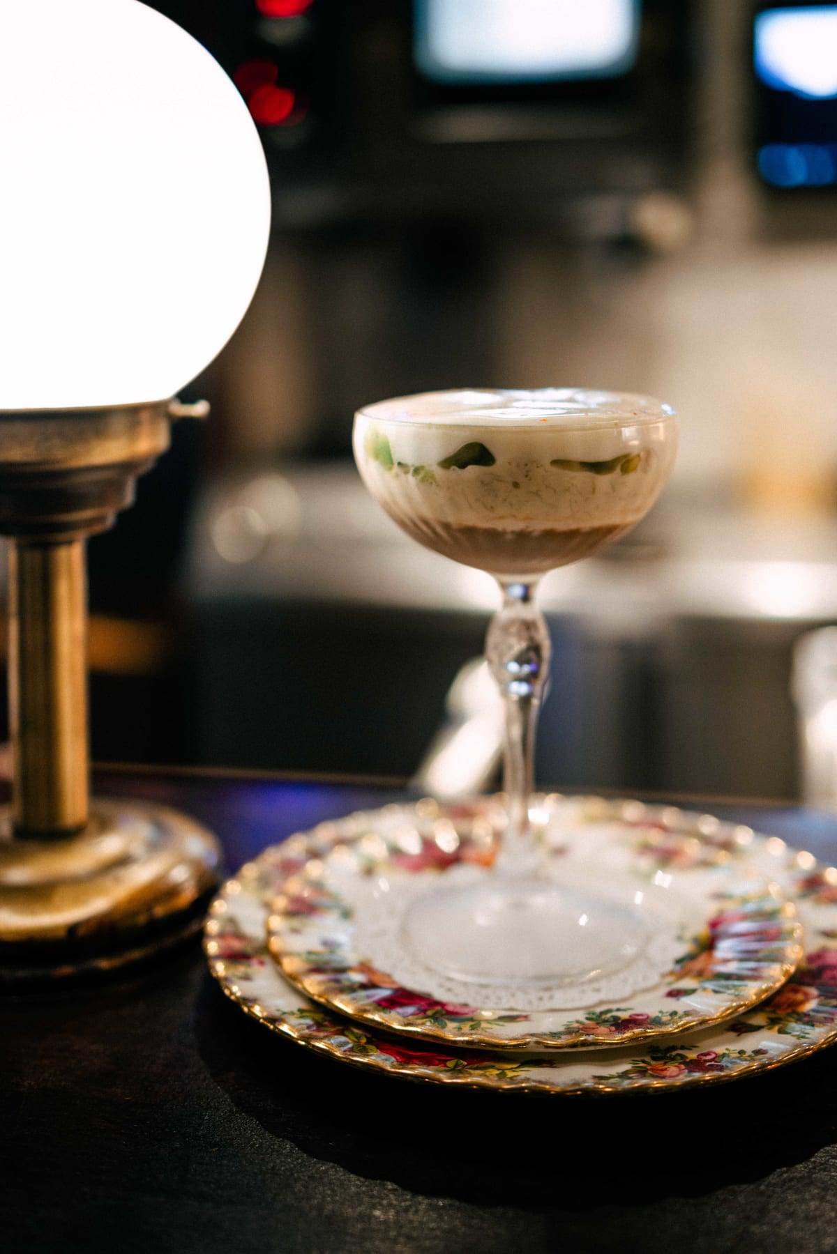 Bistro de la Mer, Amsterdam: the crab cocktail from the side, with the brown crab meat in a layer at the bottom