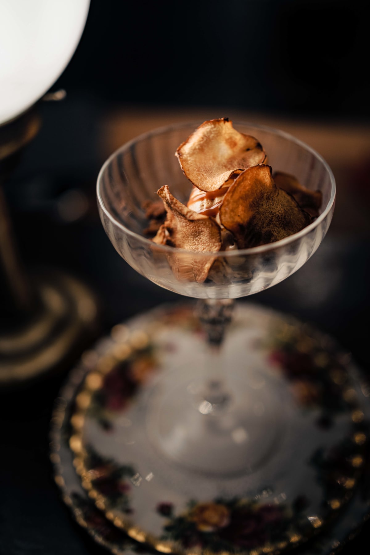 Bistro de la Mer, Amsterdam: the Jerusalem artichoke dessert in a coupe, topped with crisps