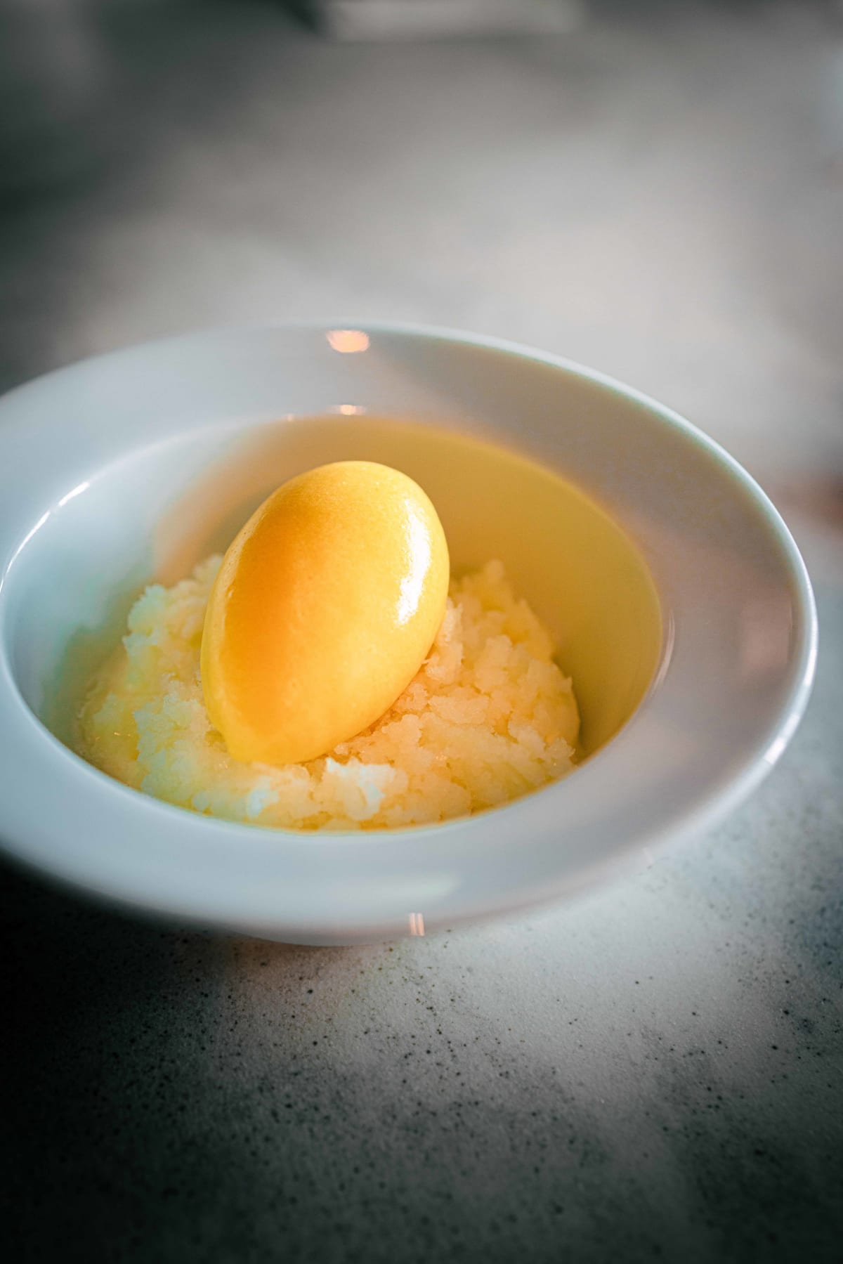Exquisine, Seoul: the mango ice cream up close