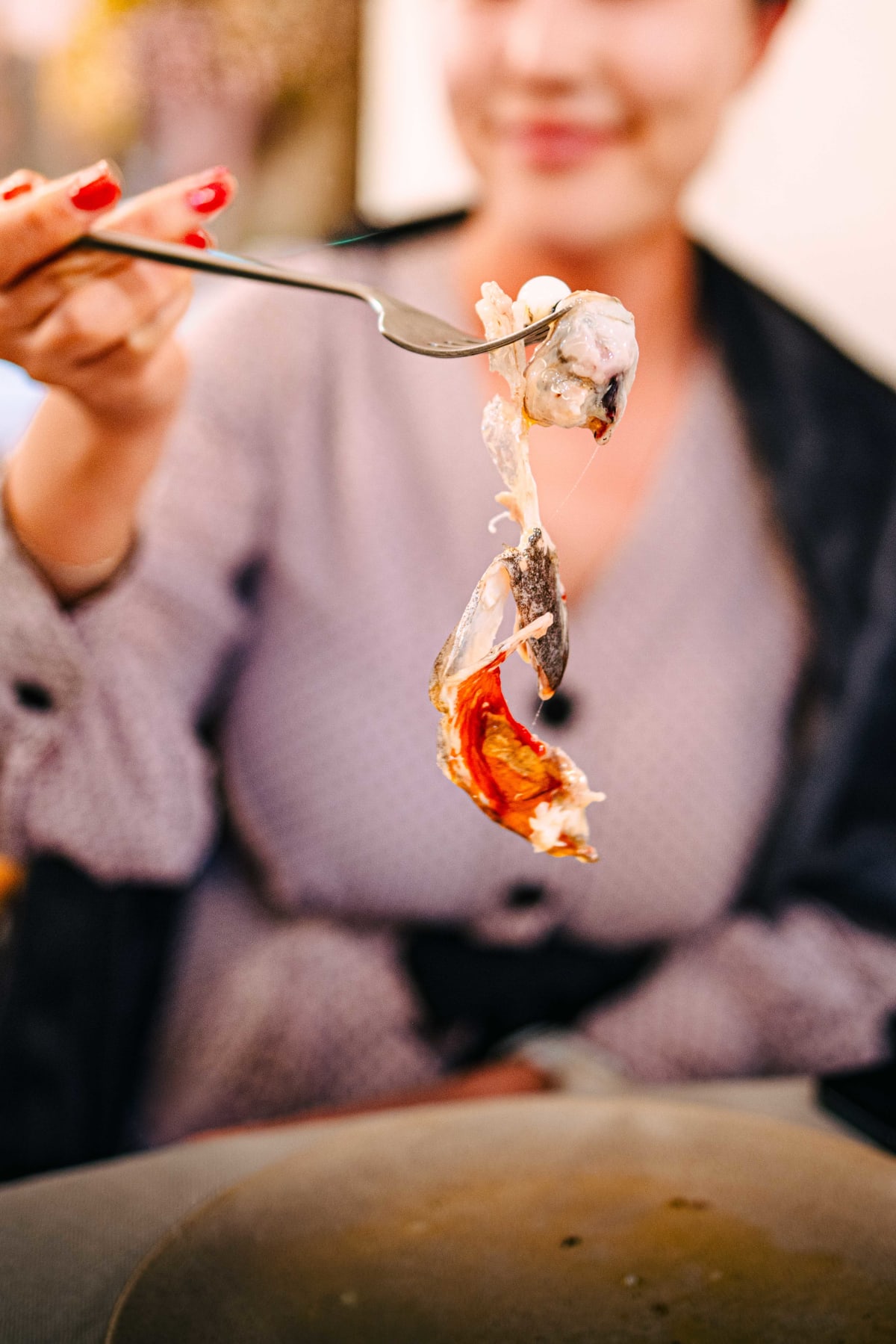 Asador Etxebarri, Axpe: the gelatinous part from the head, on a fork and a spoon