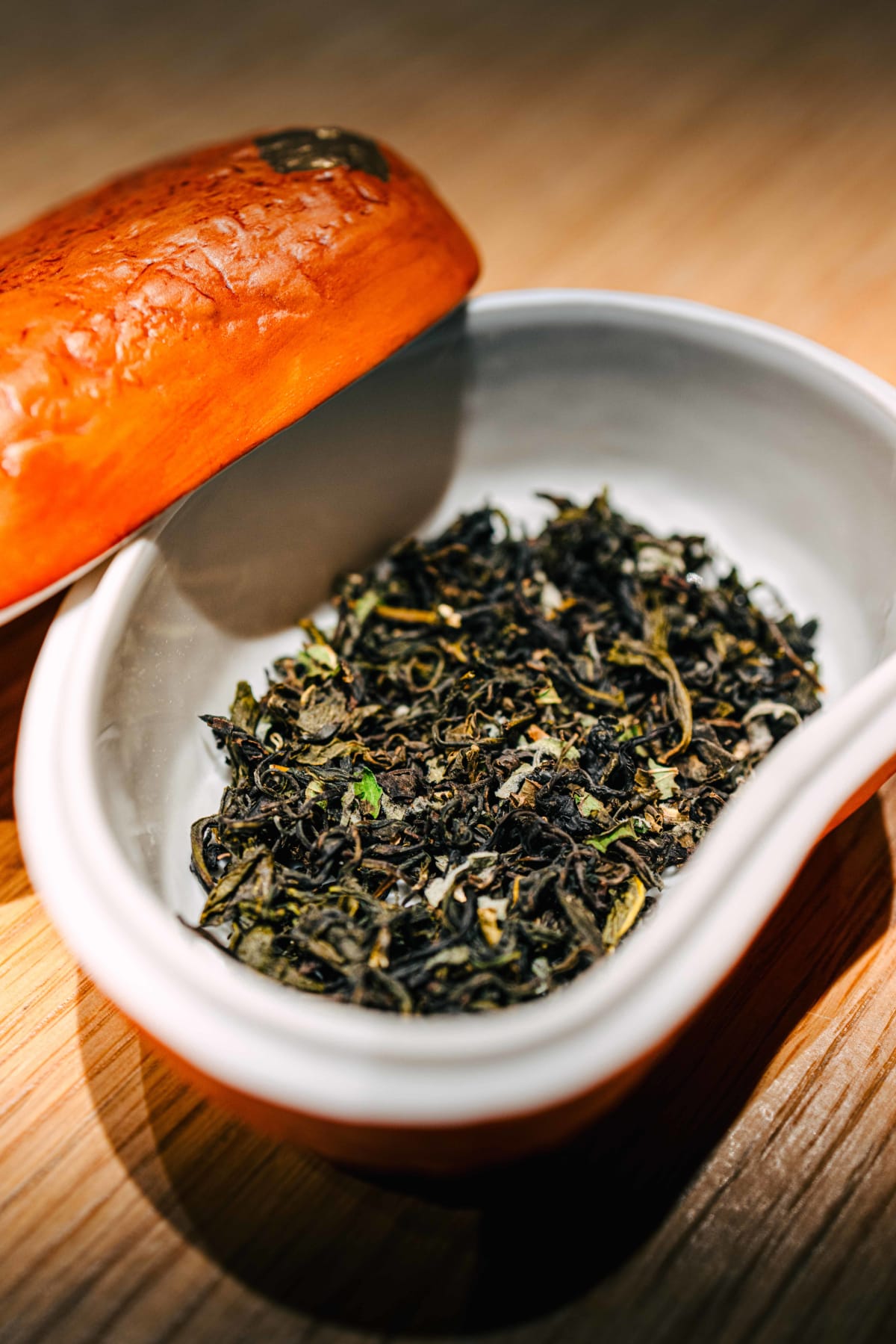 Mitou, Seoul: the tea leaves seen closer
