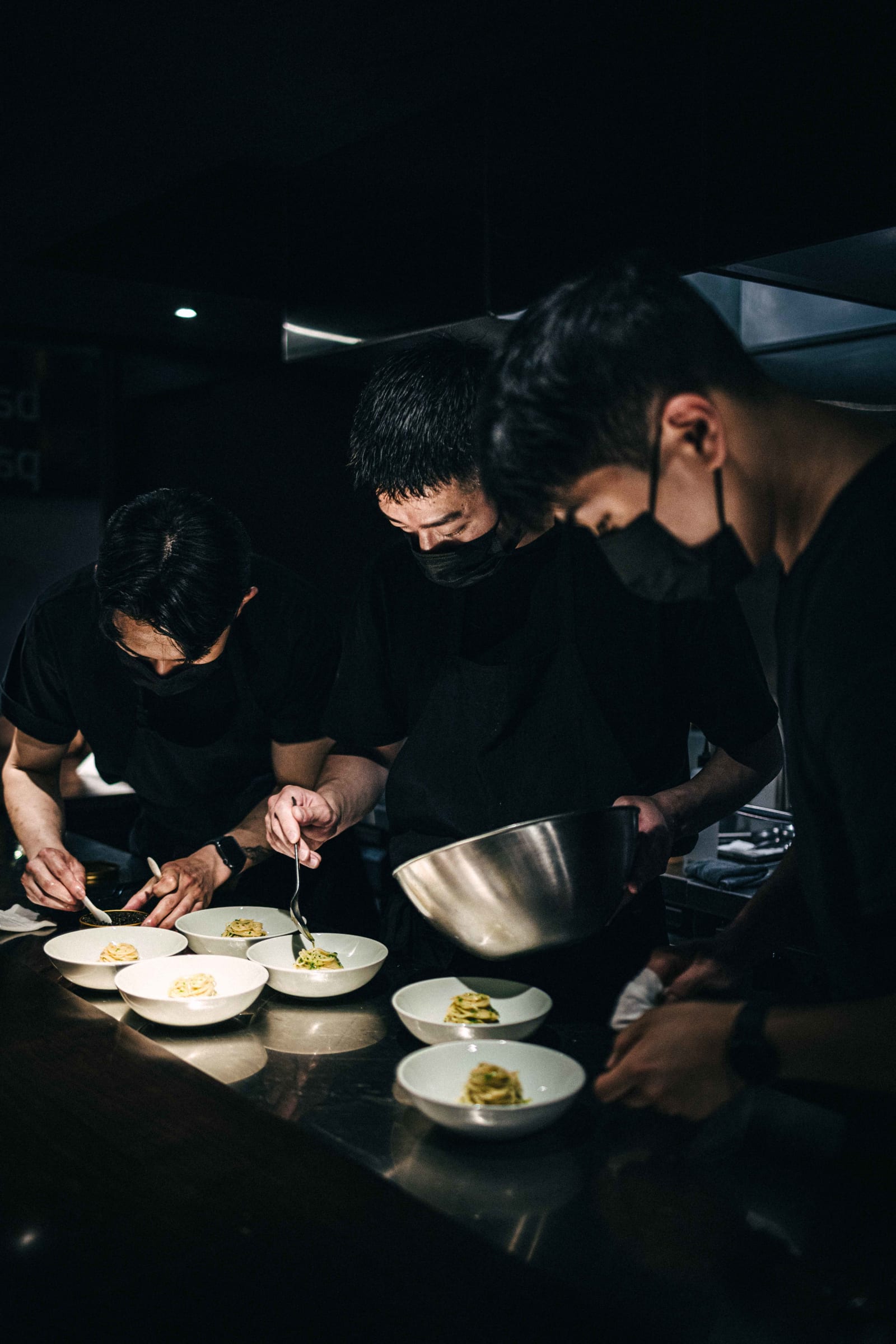 bawi pastabar, Seoul: The Scene (1)