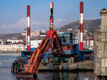 Стали известны сроки окончания дноуглубительных работ в порту Холмск