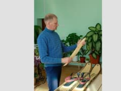 Сотрудники лесничеств помогают школьникам Сахалинской области изучать зимний лес