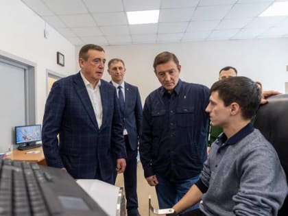 Андрей Турчак поблагодарил сахалинских медиков за помощь в восстановлении участников СВО