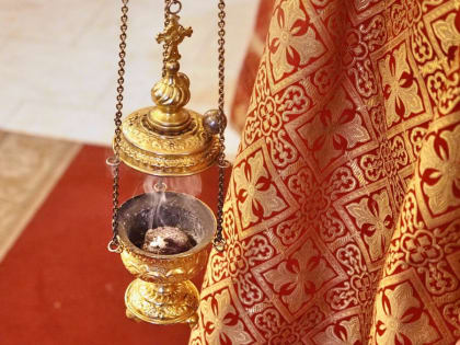 Розы в праздник святых жен-мироносиц