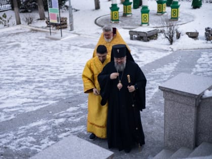 В Неделю 23-ю по Пятидесятнице архиепископ Никанор совершил Литургию в нашем Воскресенском соборе