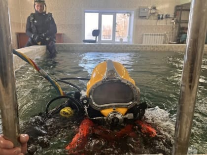 Сахалинские спасатели провели тренировочные сборы водолазов с новым оборудованием