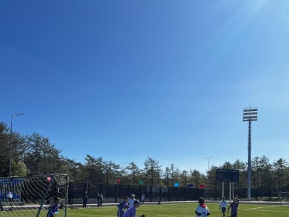 Шесть безответных мячей: охинская "Спарта" всухую обошла футболистов из Ноглик