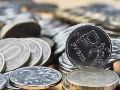 Более 40% сахалинцев в 2023 году согласны на снижение зарплаты ради сохранения работы