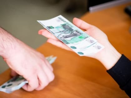 Повышение пенсий с 1 марта в России: кого коснется и на сколько вырастут выплаты