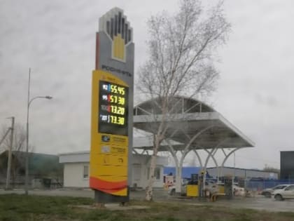 «Нефтяники порадовали»: Бензин и дизельное топливо на Сахалине подорожали на 30 копеек