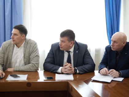 Мэр Южно-Сахалинска взял на контроль ситуацию с грязью на улице Украинской