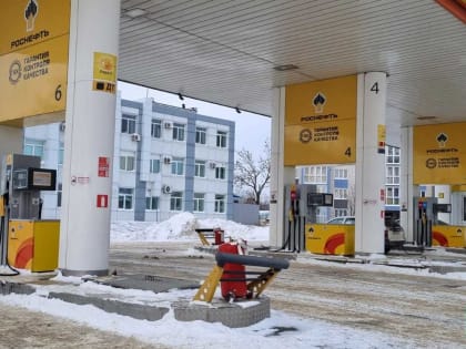 В Новый год с новыми ценами: на Сахалине подорожало топливо