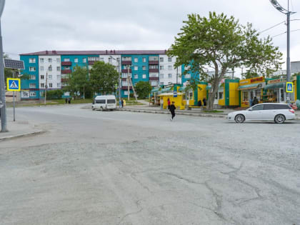 В Корсакове начались работы по ремонту дороги в районе «Пяти Углов»