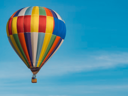 Пока вы спали: меры продвижения патриотизма в РФ и возгорание воздушного шара в Мексике