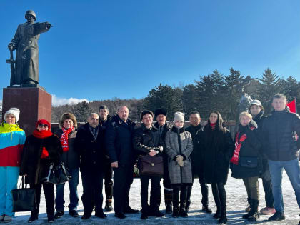 С Днем защитника отечества дорогие сахалинцы и курильчане!