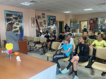 Беседа о вреде курения в спортивной школе