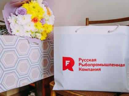 Спасибо за доблесть и отвагу: РРПК вручила подарки ветеранам в канун Дня Победы