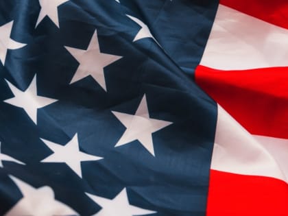 На ночь глядя: поиски США альтернативы Зеленскому и отказ РФ от участия в саммите мира