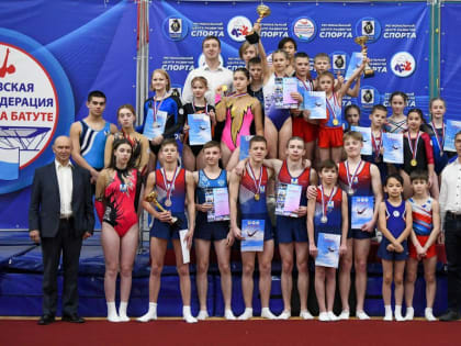 Сахалинские батутисты завоевали медали дальневосточных соревнований