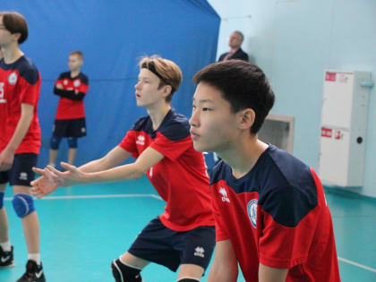 Первенство области по волейболу началось в Южно-Сахалинске