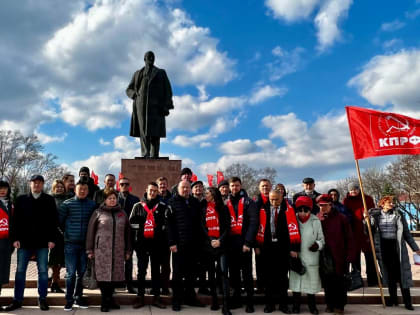 С ДНЁМ ВЕЛИКОЙ ОКТЯБРЬСКОЙ СОЦИАЛИСТИЧЕСКОЙ РЕВОЛЮЦИИ!